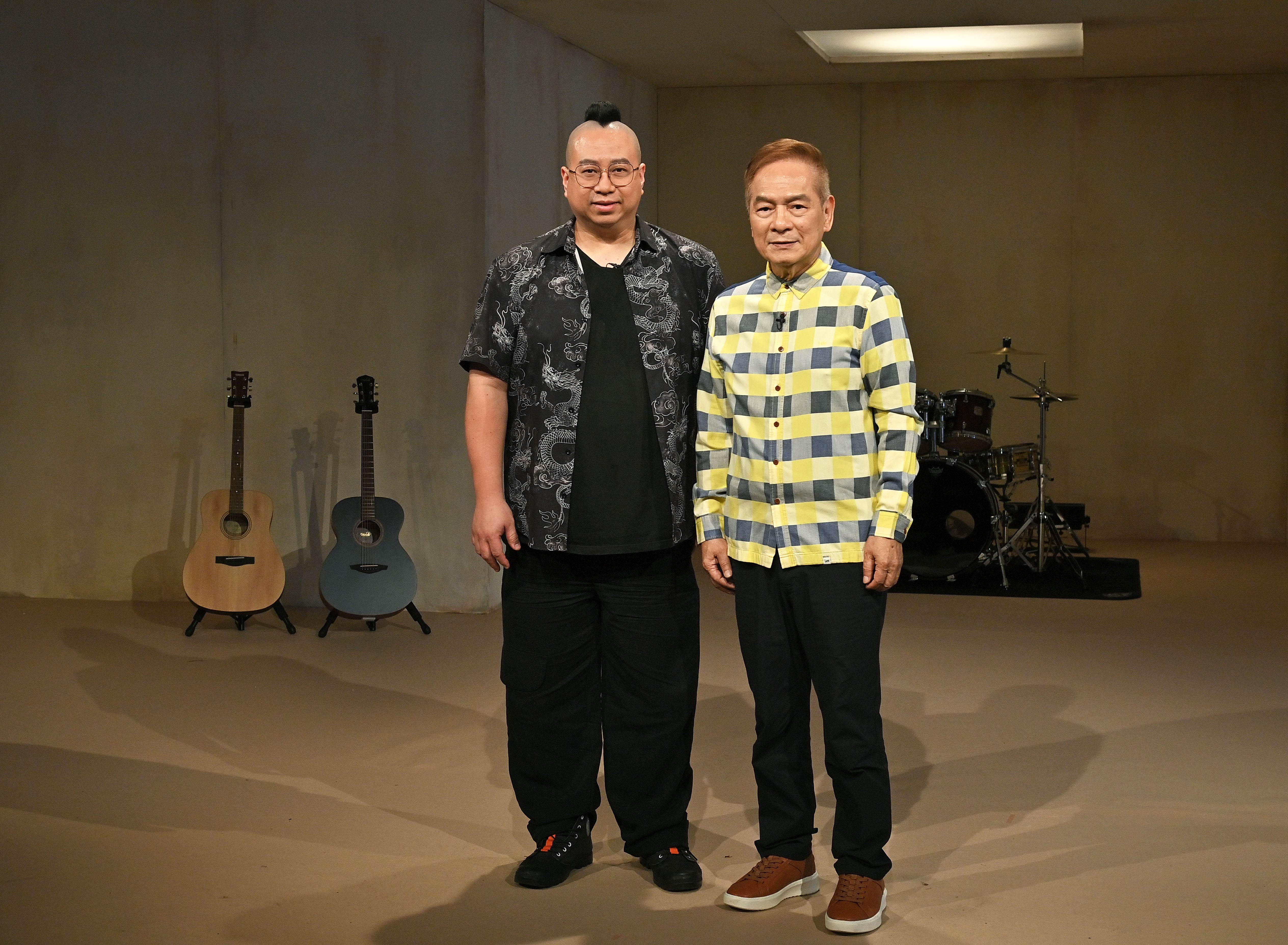 《GMA Heat入圍就是肯定》節目特輯邀請入圍「演奏類最佳專輯製作人獎」的黃瑞豐與吳政君。（圖／台視提供）