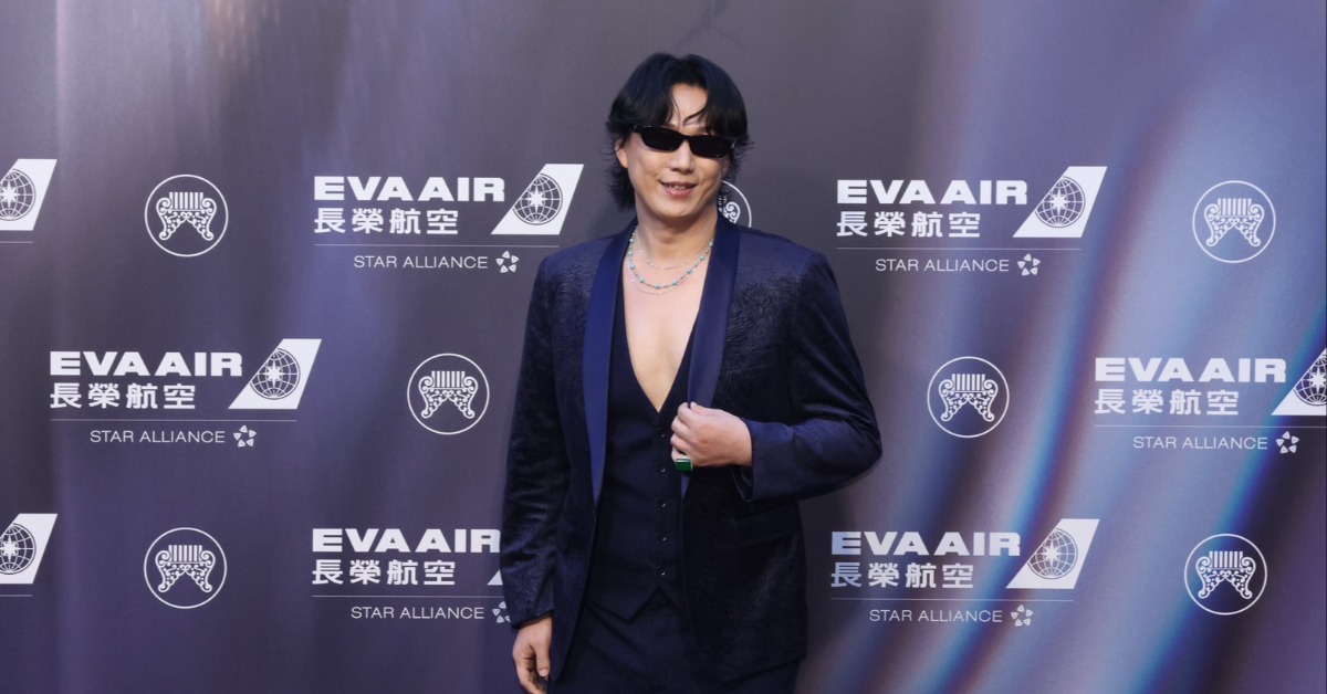 蕭煌奇開深V出席金曲獎。（圖／東森娛樂）