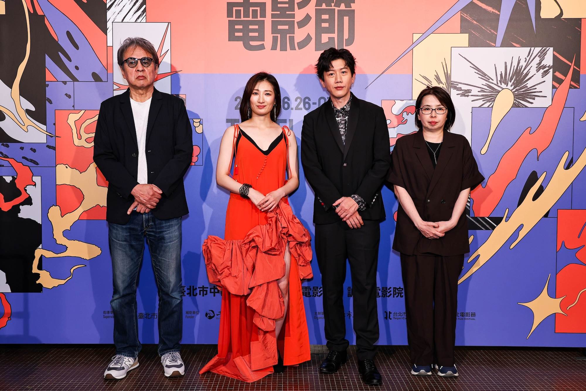 《香巴拉物語》（左起）導演関根俊夫、演員武田梨奈、莫子儀、製片藤原環一同出席台北電影節記者會。（圖／台北電影節）