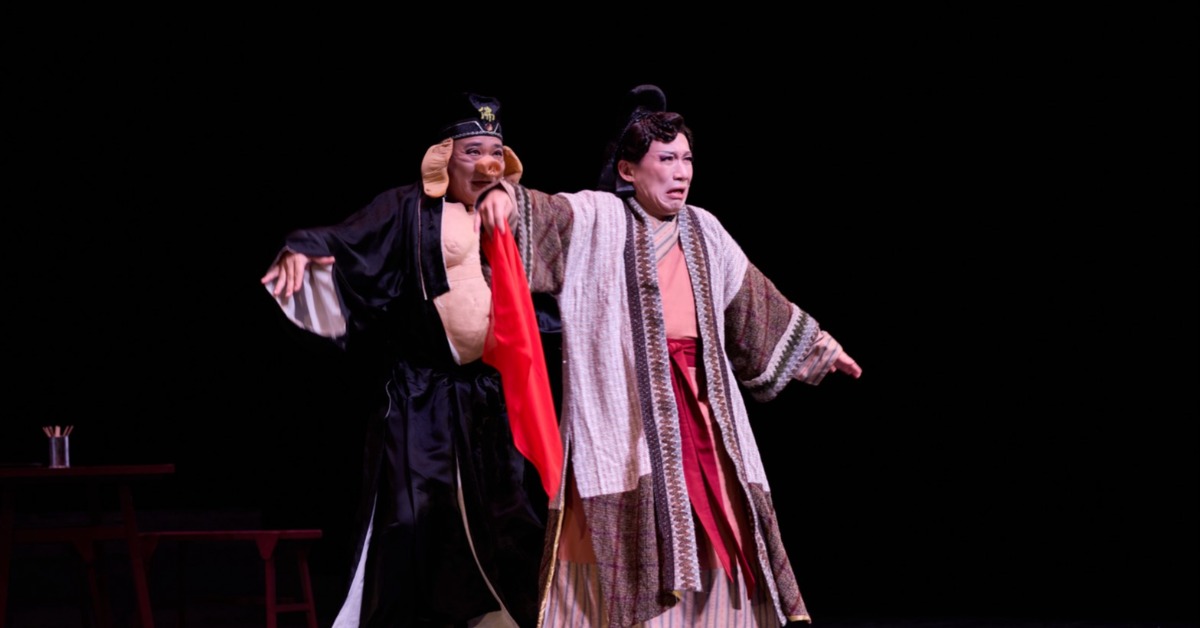 白雲（左）與郭子乾在《女俠俱樂部》公益舞台劇《黑家店》有精彩對手戲。（圖／尊鵬國際有限公司提供）