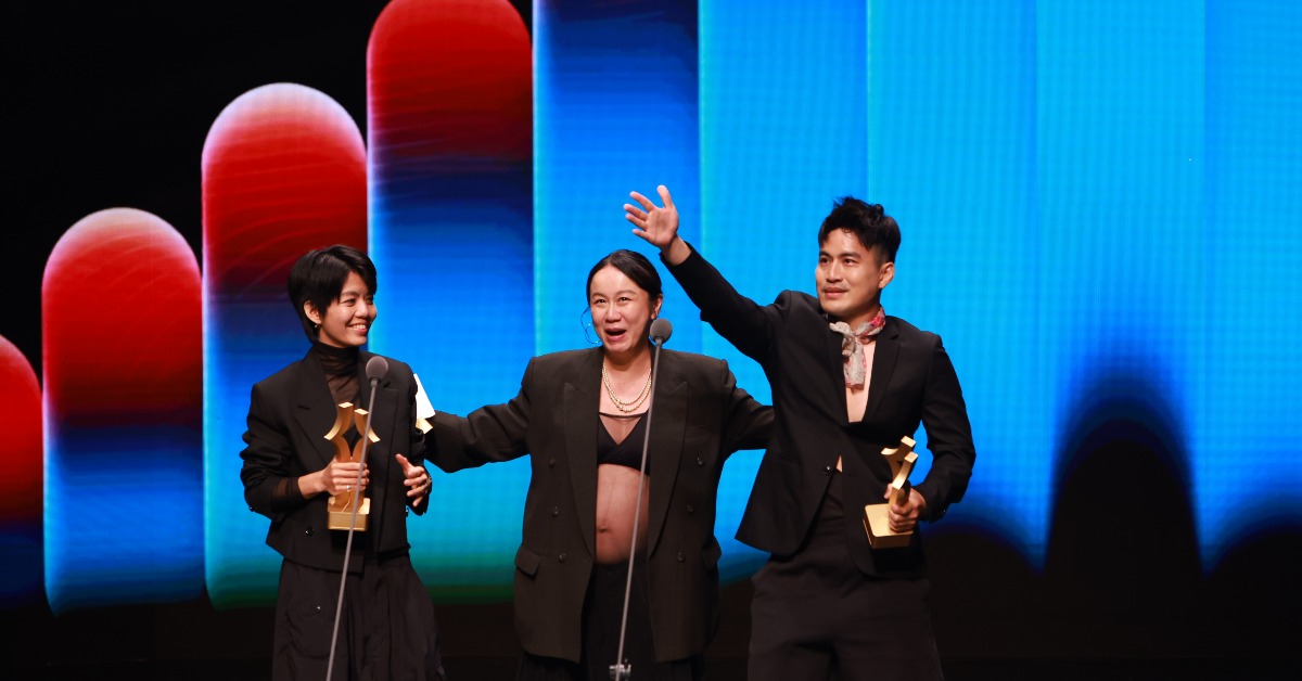 曾睿琁（左起）、洪千涵、洪唯堯近日因人工生殖備受關注。（圖／臺北戲劇獎提供）