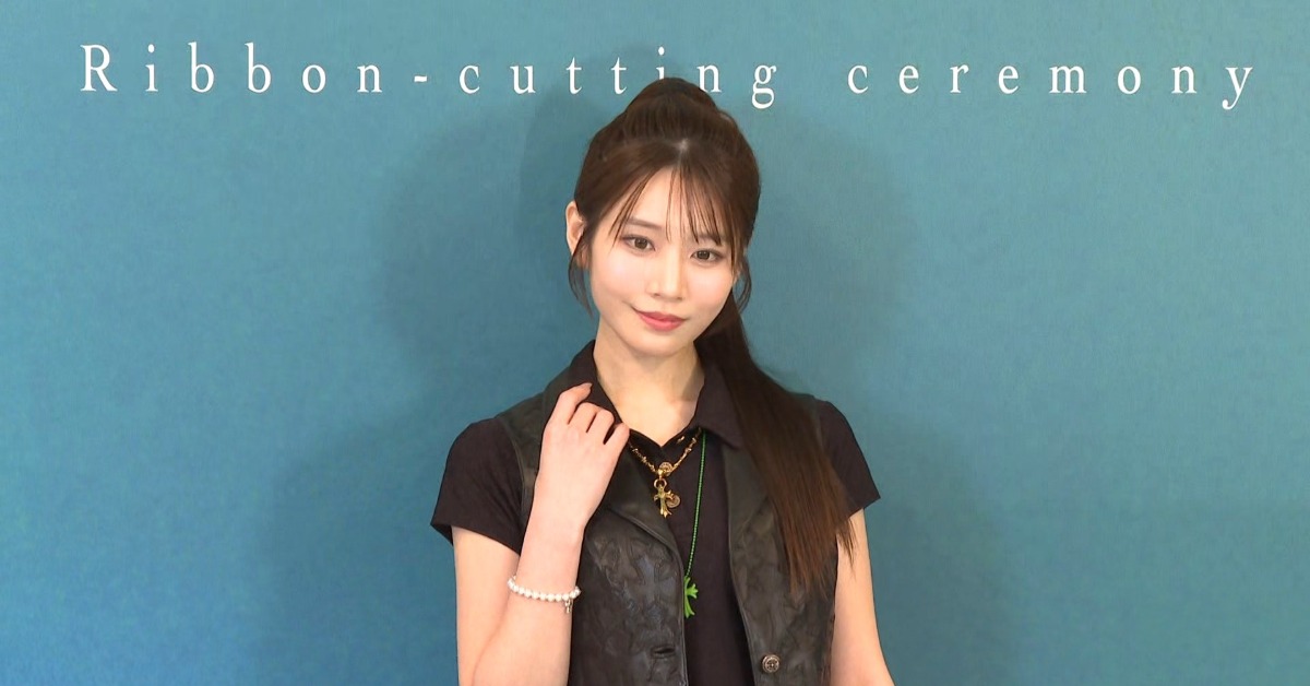 日本人氣女星河北彩花來台出席活動，以暗黑造型亮相，顛覆以往甜美形象。（圖／東森新聞）