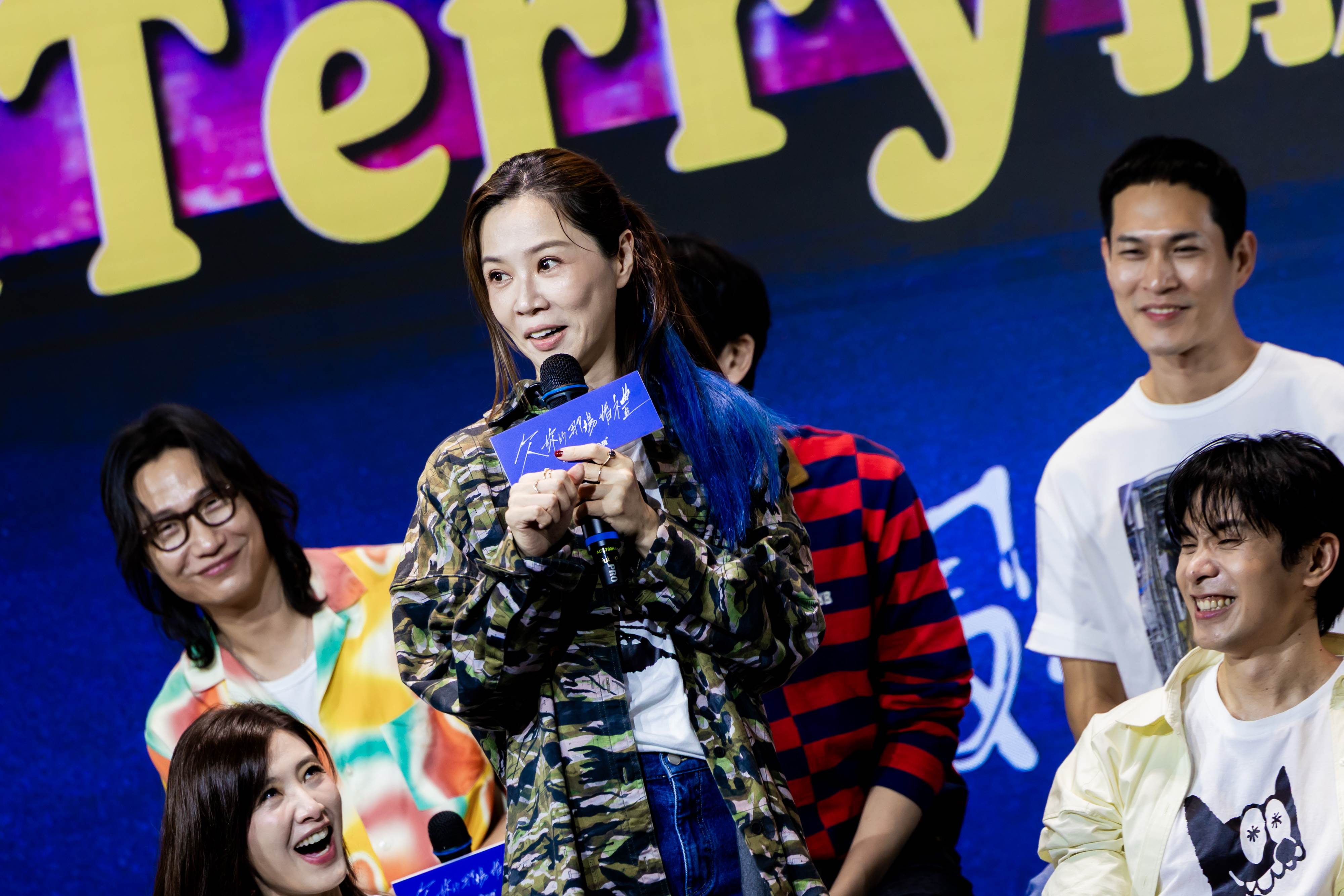謝盈萱以Terry裝扮出席見面會。（圖／公視）