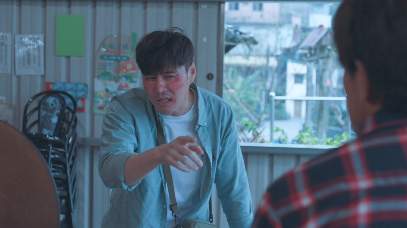 劉至翰劇中遭<a href='https://ent.ebc.net.tw/search/tags/柯叔元/' target='_blank'>柯叔元</a>發現對小珊珊心懷不軌，兩人爆發激烈衝突，上演拳拳到肉的精彩對手戲。（圖／民視）