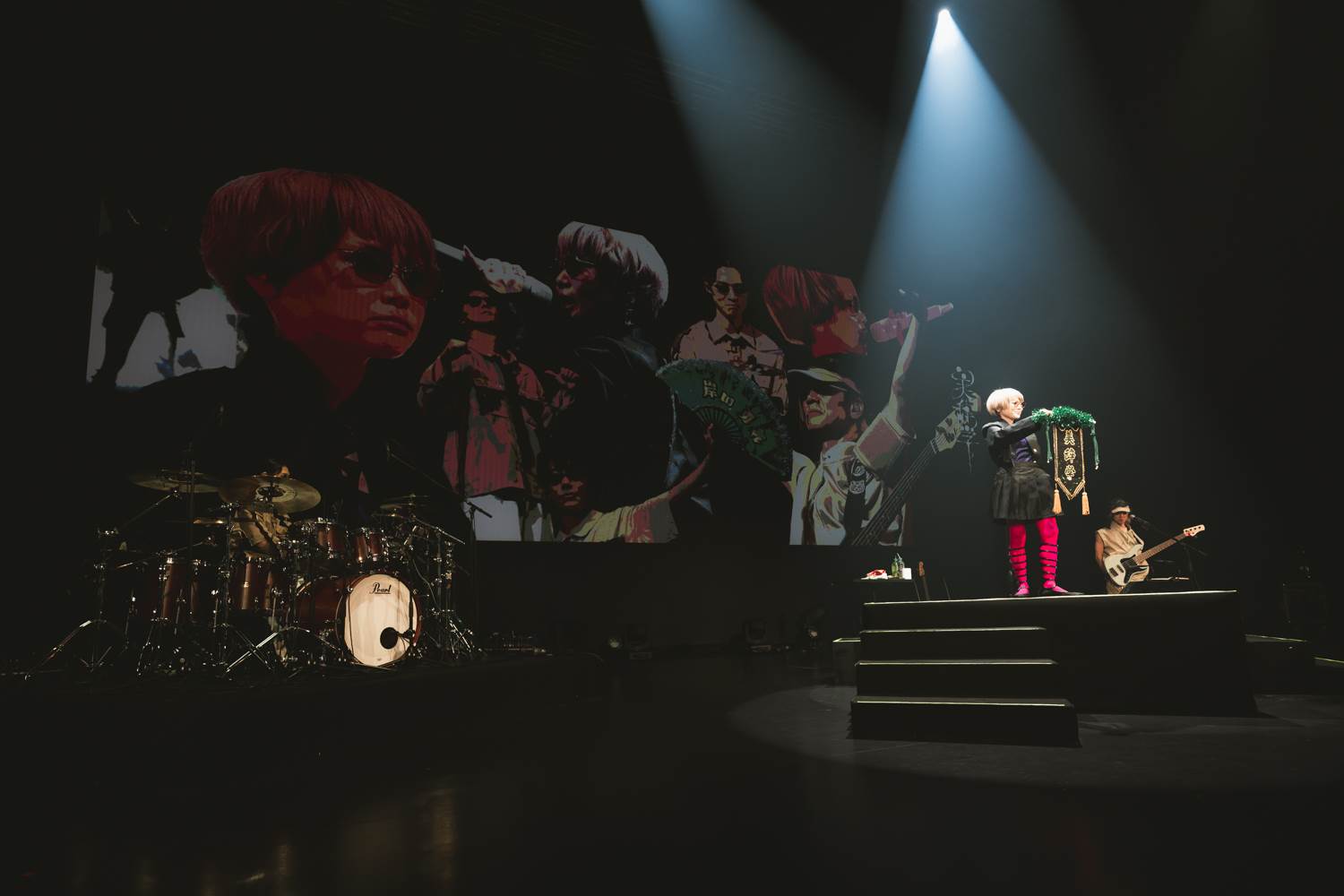 日本創作歌手Reol帶著《Reol Oneman Live 2026 美辭學》亞洲巡演最終站登上Zepp New Taipei。（圖／大鴻藝術 BIG ART提供）
