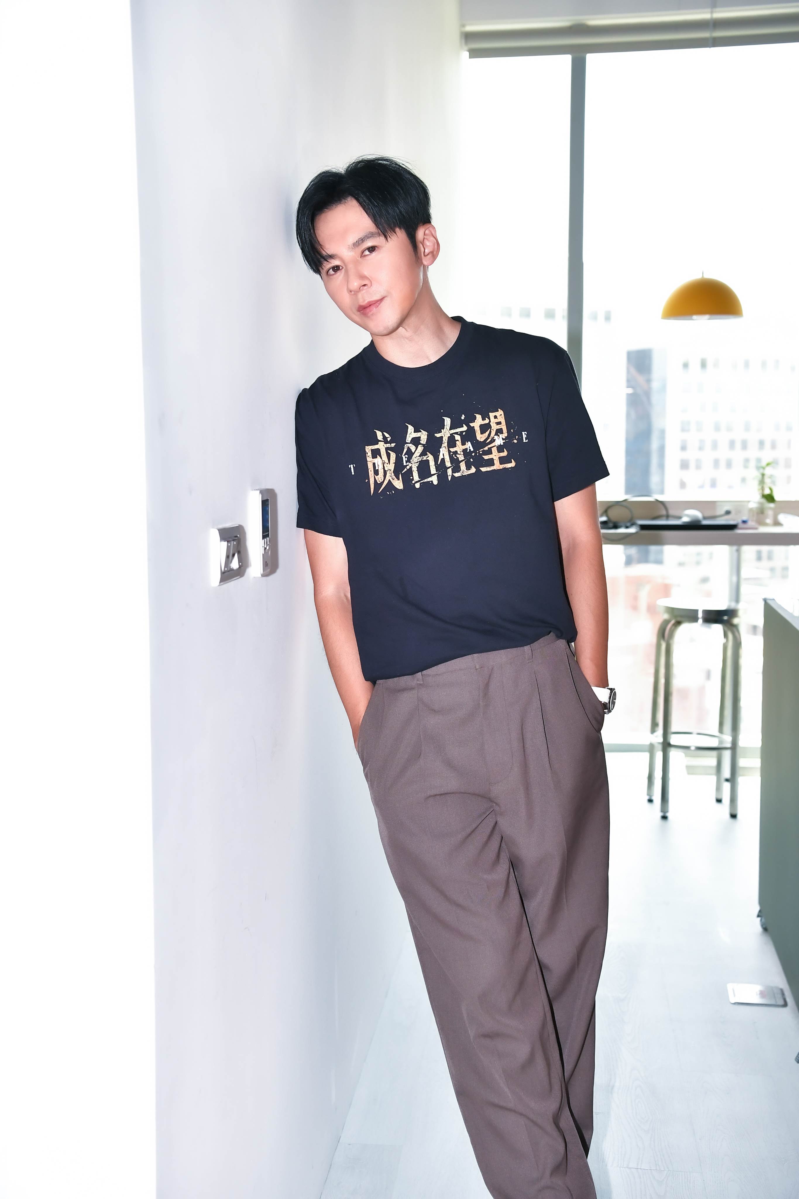 李國毅在烈日下與歹徒搏鬥慘受傷。（圖／記者盧禕祺攝）