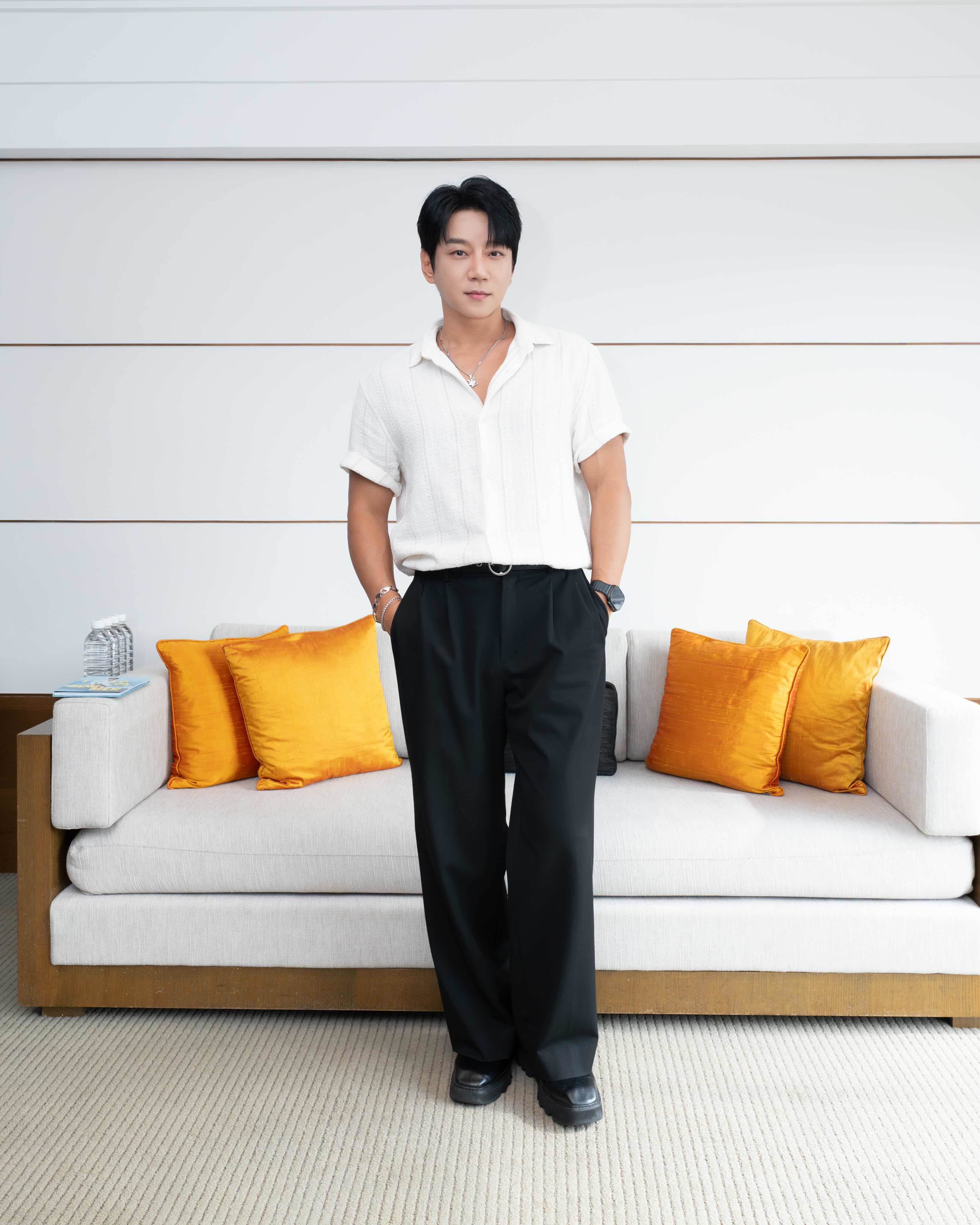 南韓歌手黃致列來台宣傳專輯《I Love Summer》以及演唱會《2026 黃致列 [OUR SUMMER] CONCERT IN TAIPEI》。（圖／亞士傳媒提供）