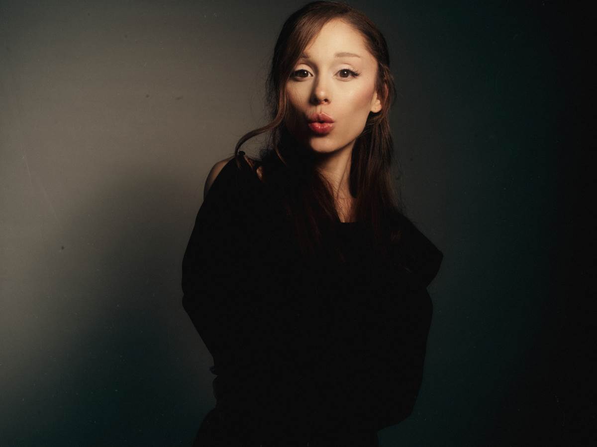 流行天后亞莉安娜（Ariana Grande）推出全新專輯《petal》。（圖／環球音樂提供）
