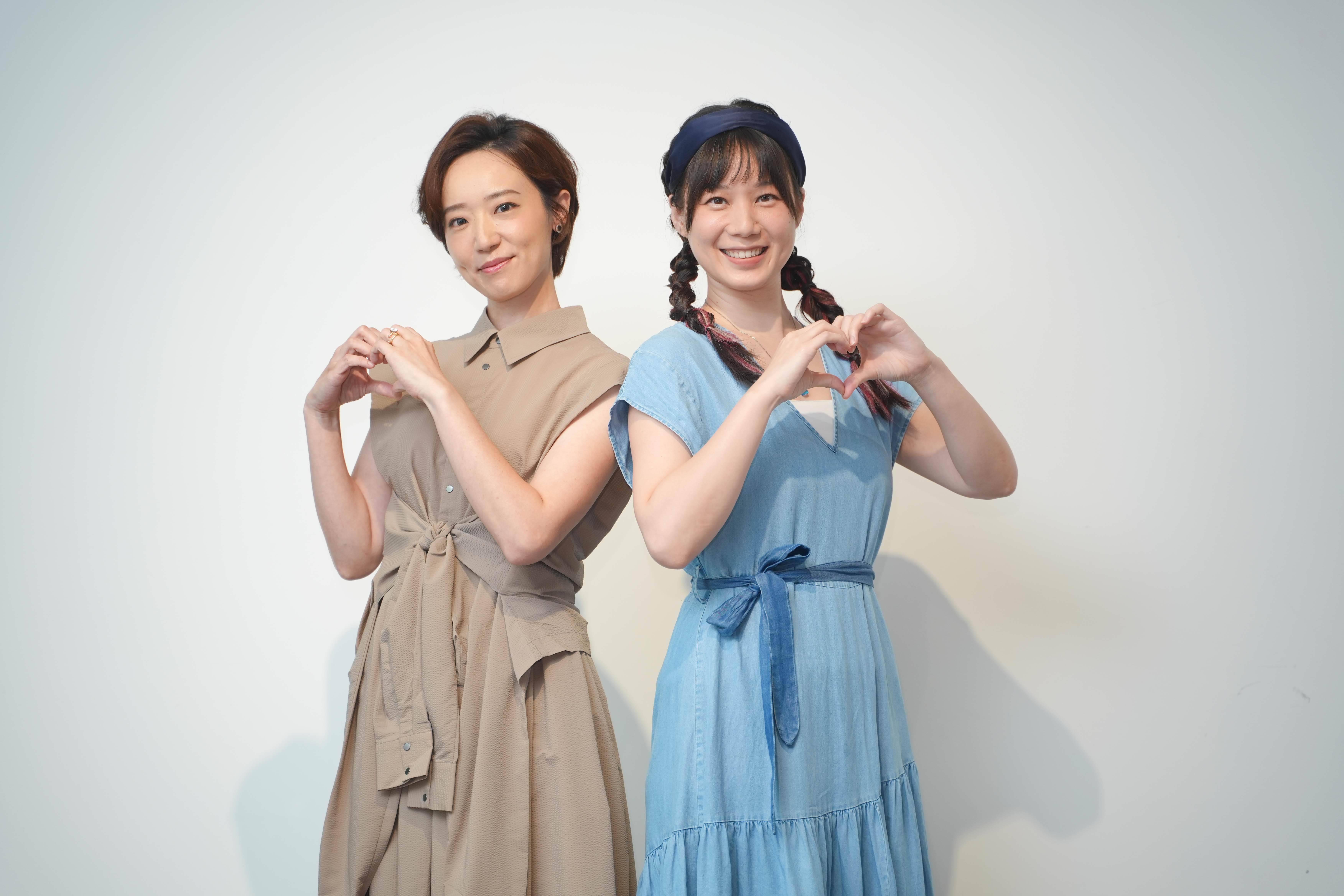 《轉角那間心藥局》林子熙（左）飾演藥師、許乃涵飾演藥助，兩人雖然難免有口角，但仍一起為社區居民解決疑難雜症 。（圖／大愛）