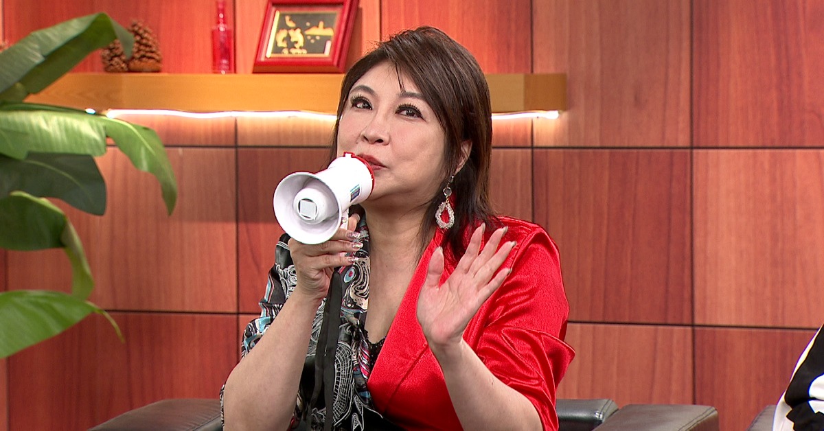 陳思安以〈土窯雞〉招牌叫賣聲走入人心。（圖／年代提供）