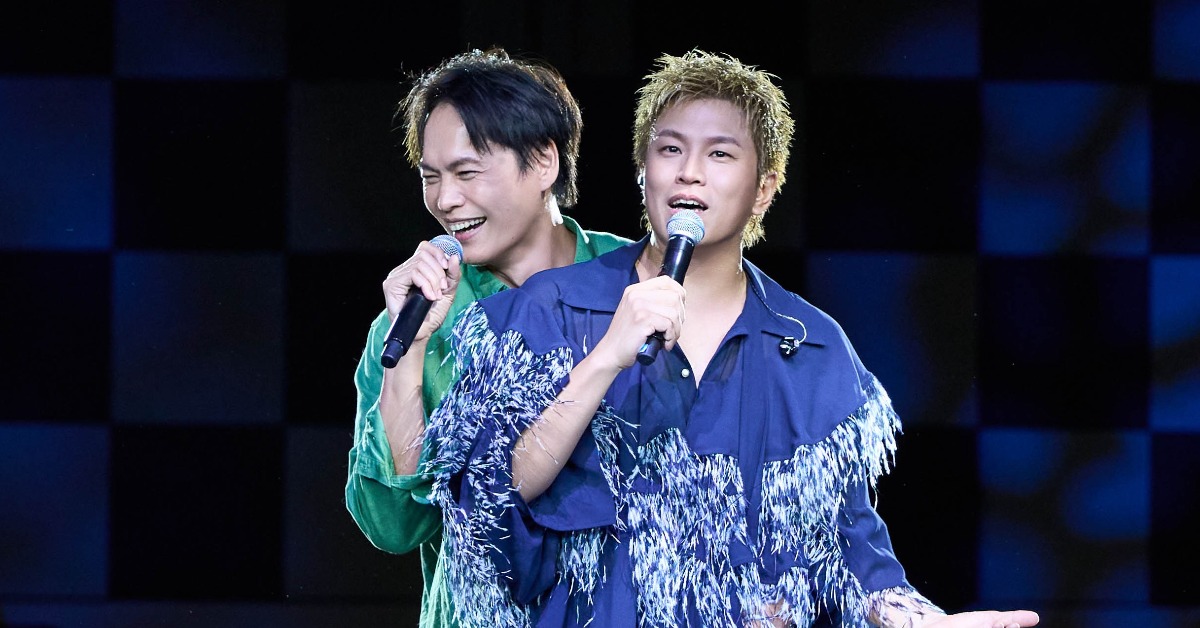 蕭景鴻與黃鐙輝驚喜同台。（圖／相信音樂提供）