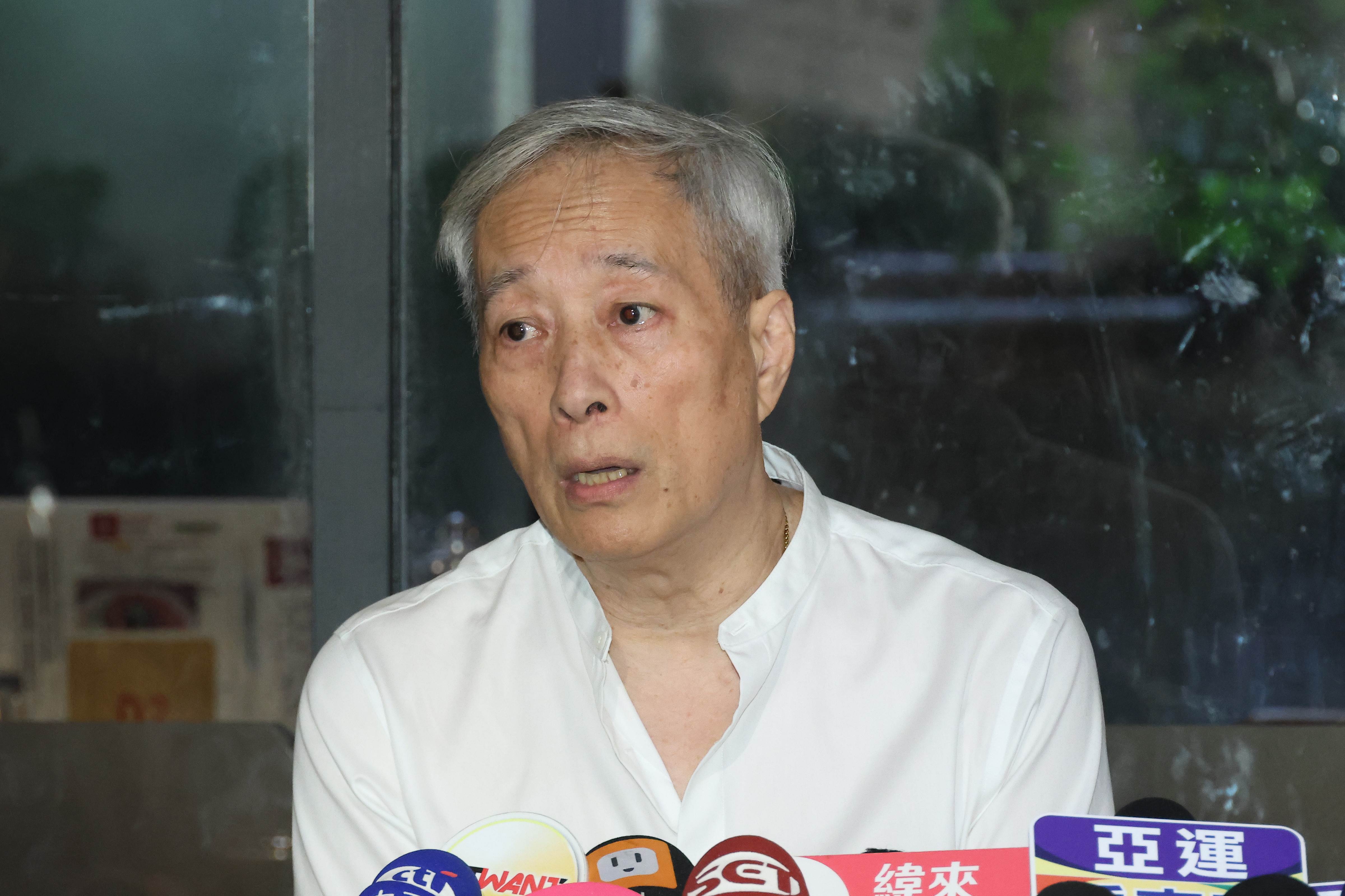 姜厚任霸氣護愛女友童芯。(圖/東森娛樂)
