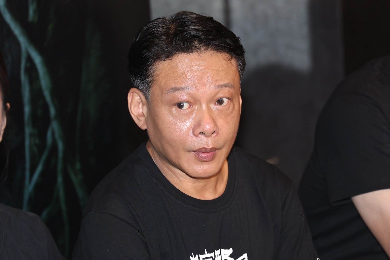 李康生很驚訝大家在印尼撞鬼。（圖／東森娛樂）