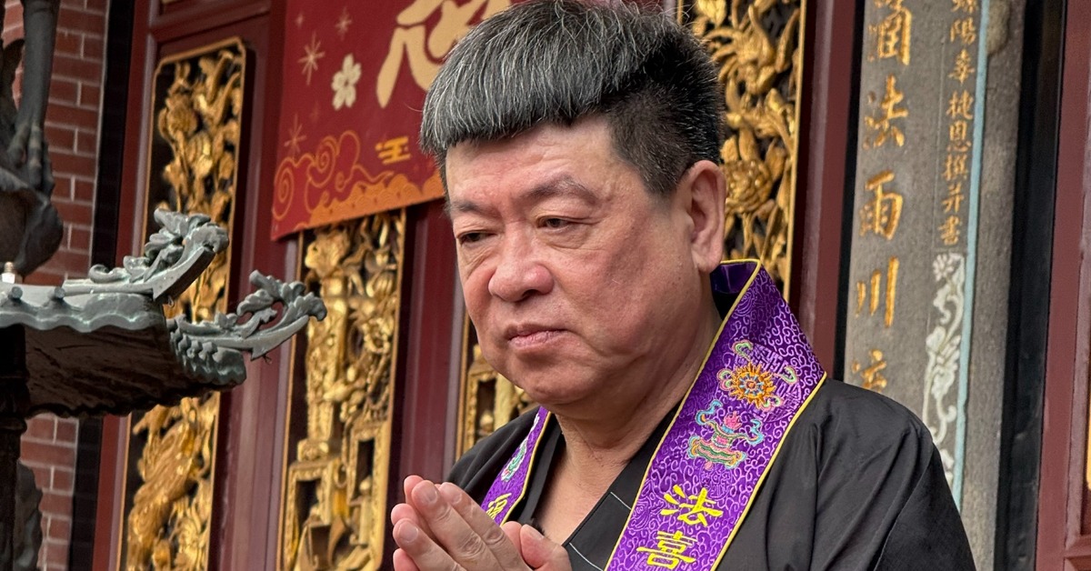 孫德榮為于朦朧、王凱設立超薦牌位。（圖／記者沈芳宇攝）