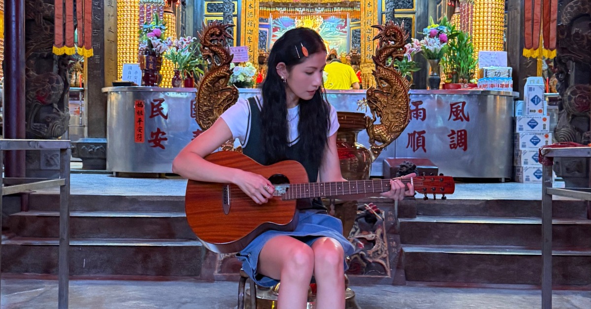 李千娜〈不曾回來過〉榮登60大華語音樂影片。（圖／環球音樂提供）