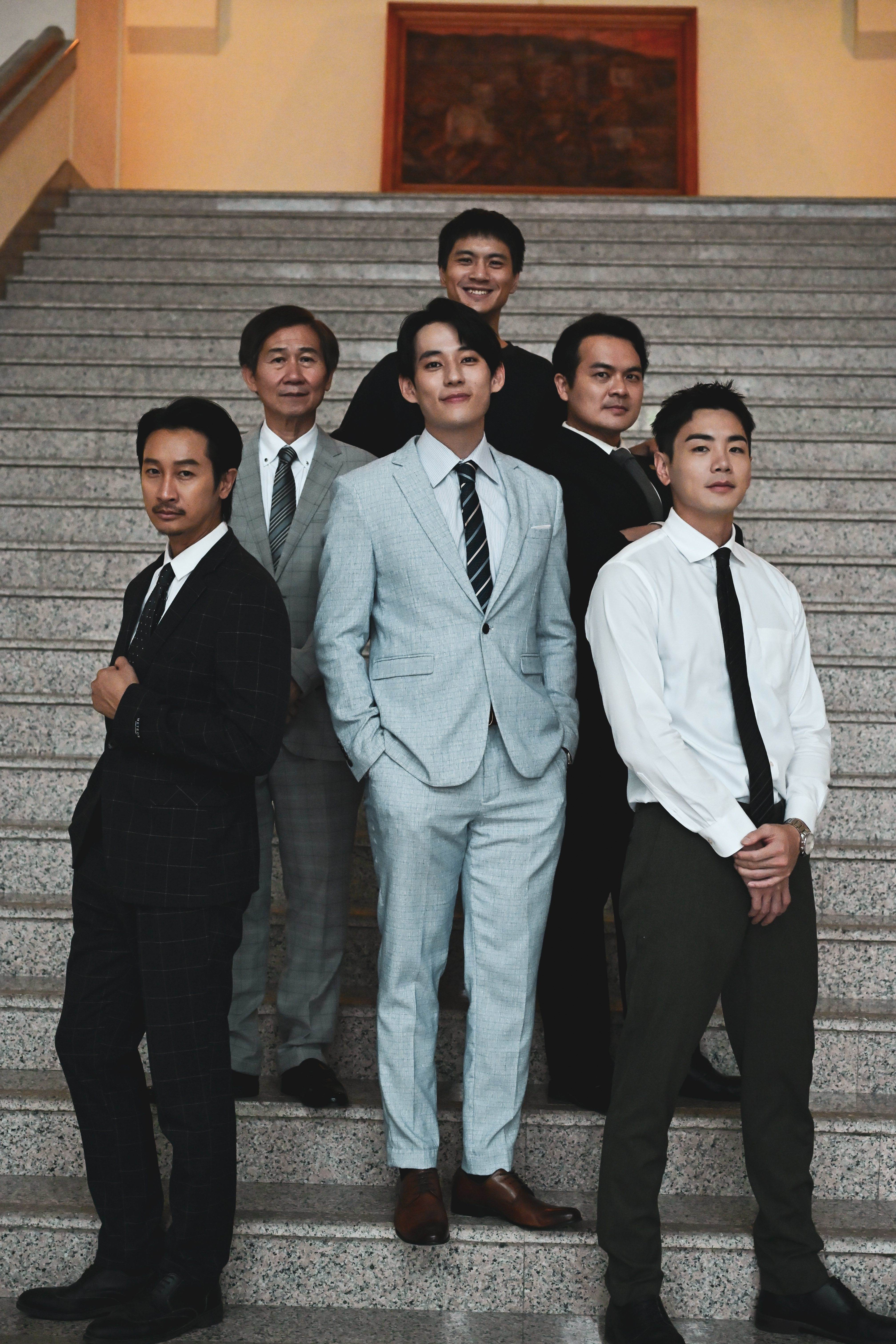 《無罪推定2》集合實力派演員共同演出邱凱偉（左起）、陳文彬、徐鈞浩、李冠毅、黃浩詠、禾浩辰。（圖／公視台語台）