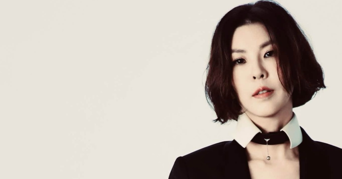 經典歌曲〈淚海〉傳唱近30年，至今仍是不少歌迷心中的華語情歌代表作，沒想到近日卻有網友在社群平台上看到演出影片，好奇詢問「這首歌是誰唱紅的？」意外讓原唱許茹芸本人現身留言。（圖／翻攝自許茹芸臉書）