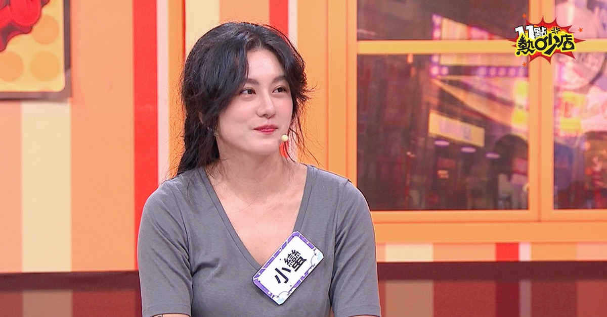 小蠻分享14歲登上選秀拚出道的血淚史。（圖／TVBS提供）