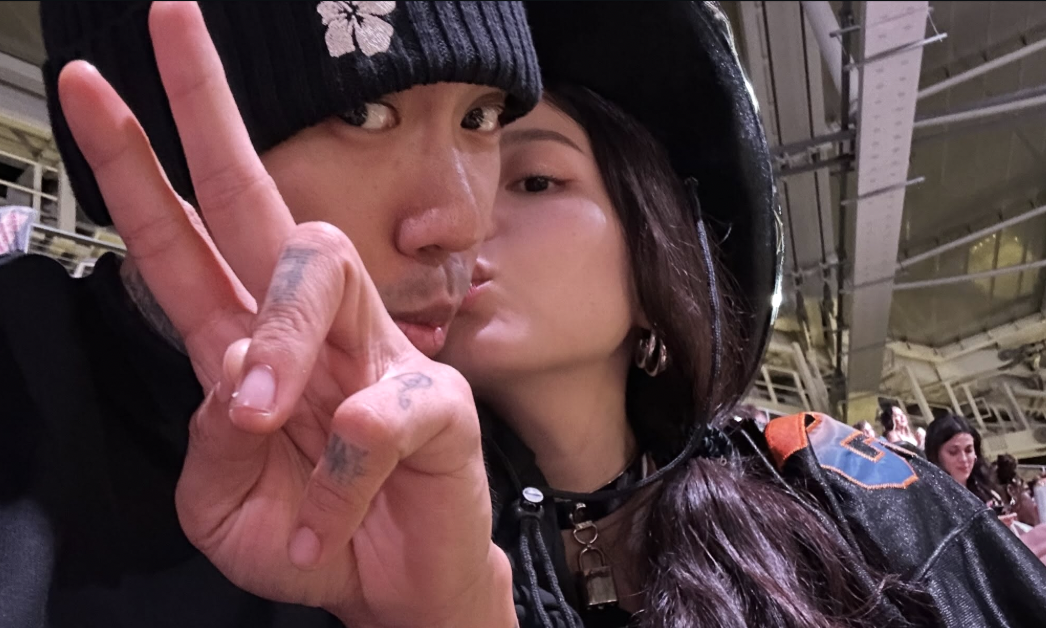 Dok2曬出李遐怡甜蜜索吻照。（圖／翻攝自Dok2 IG）