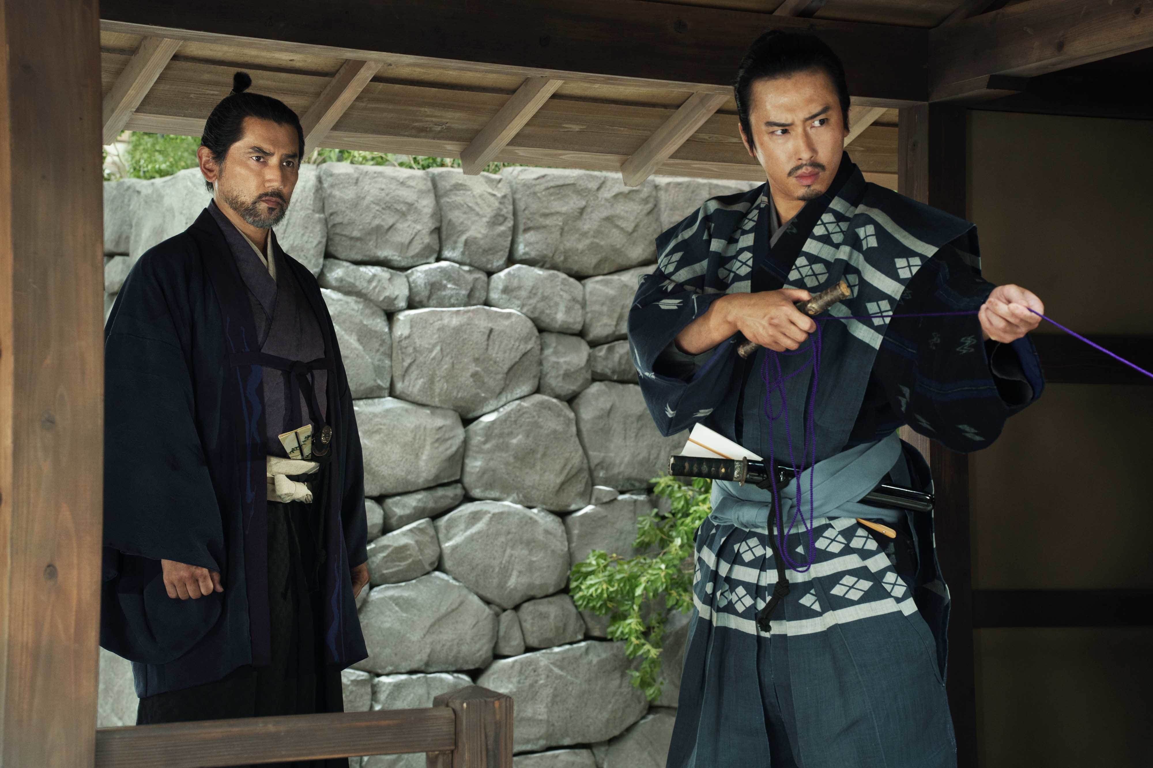 《黑牢城》宮館涼太(右)細膩的表演，也獲得「城主」本木雅弘(左)的大力讚賞。（圖／天馬行空提供）