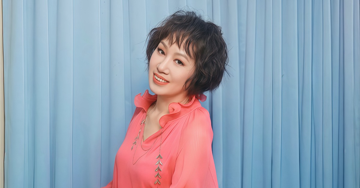 華語樂壇經典天后林淑容，以溫暖細膩的嗓音陪伴無數歌迷走過數十個年頭，可謂跨世代歌迷的共同記憶。（圖／和樂容容有限公司提供）