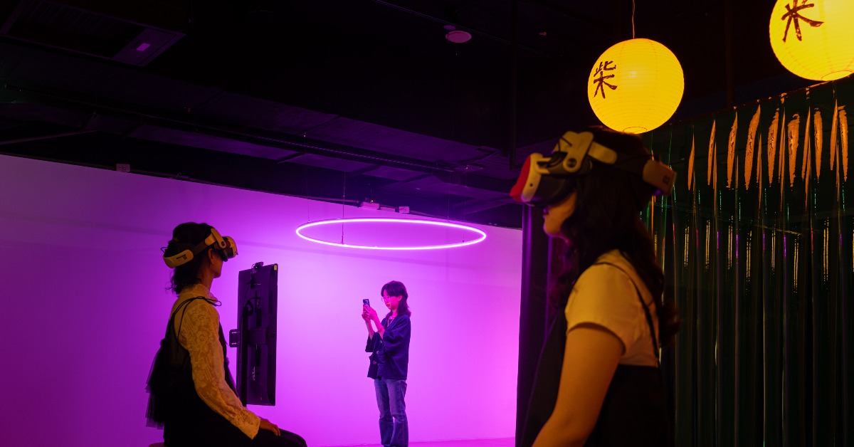 「穿越幻境—臺灣原創VR特展進擊中」展場情境照。（圖／高雄電影節）