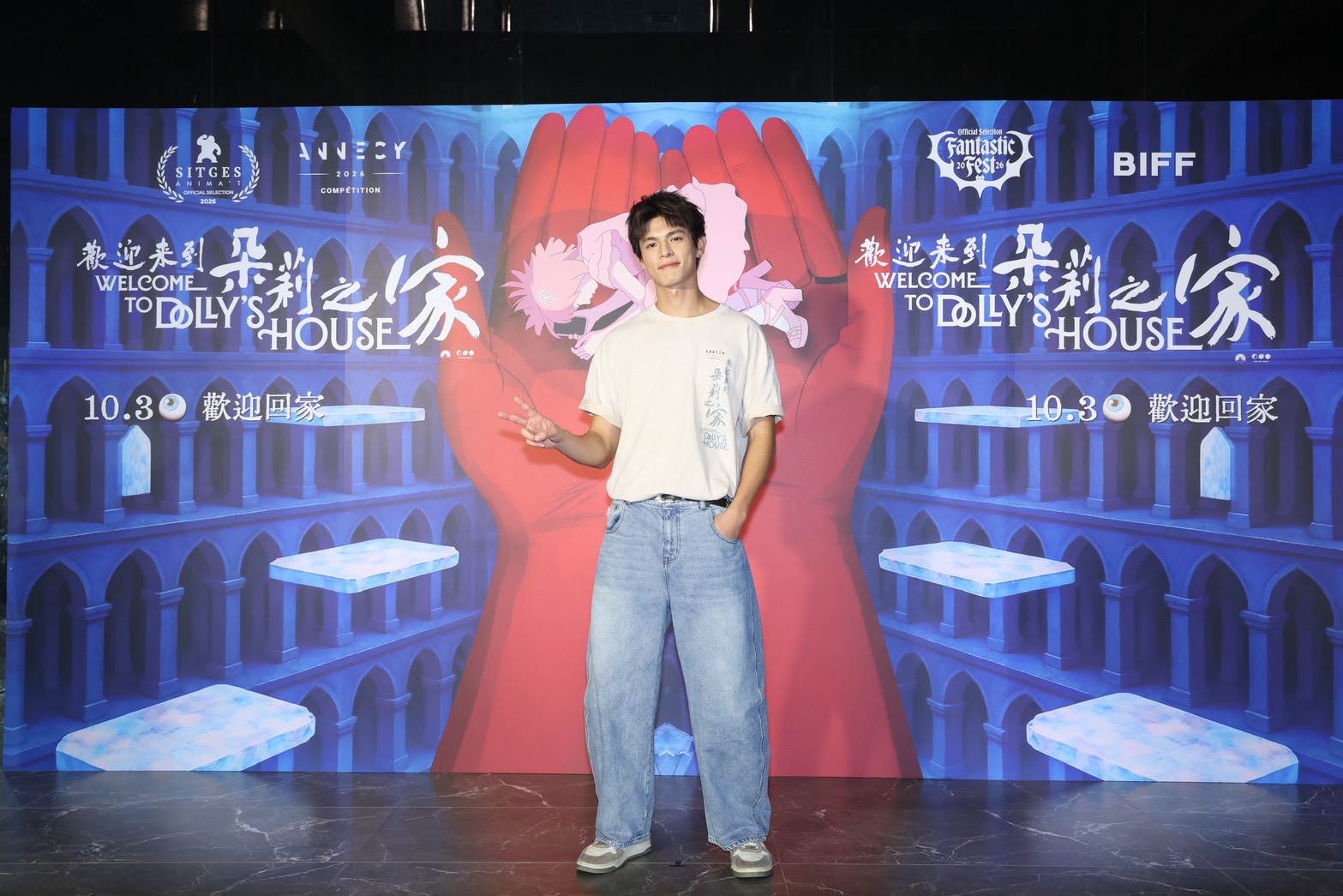 邱以太飾演渣男花藝師阿越。（圖／東森娛樂）