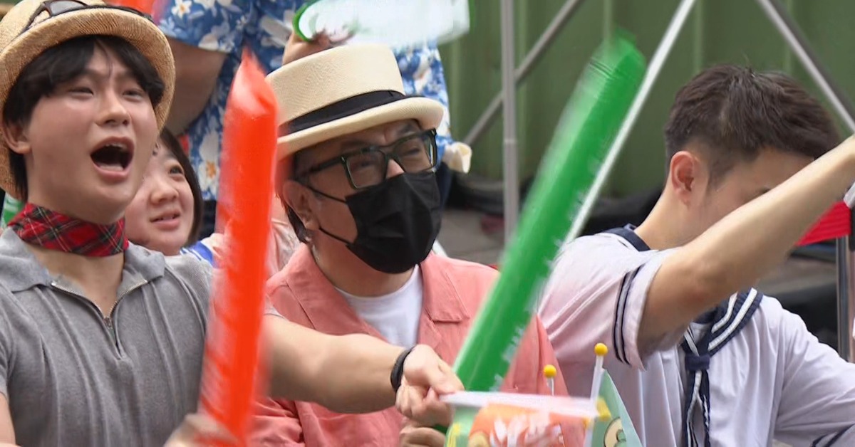 蔡康永現身沈伯洋競總成立大會引發兩岸輿論關注。（圖／東森新聞）
