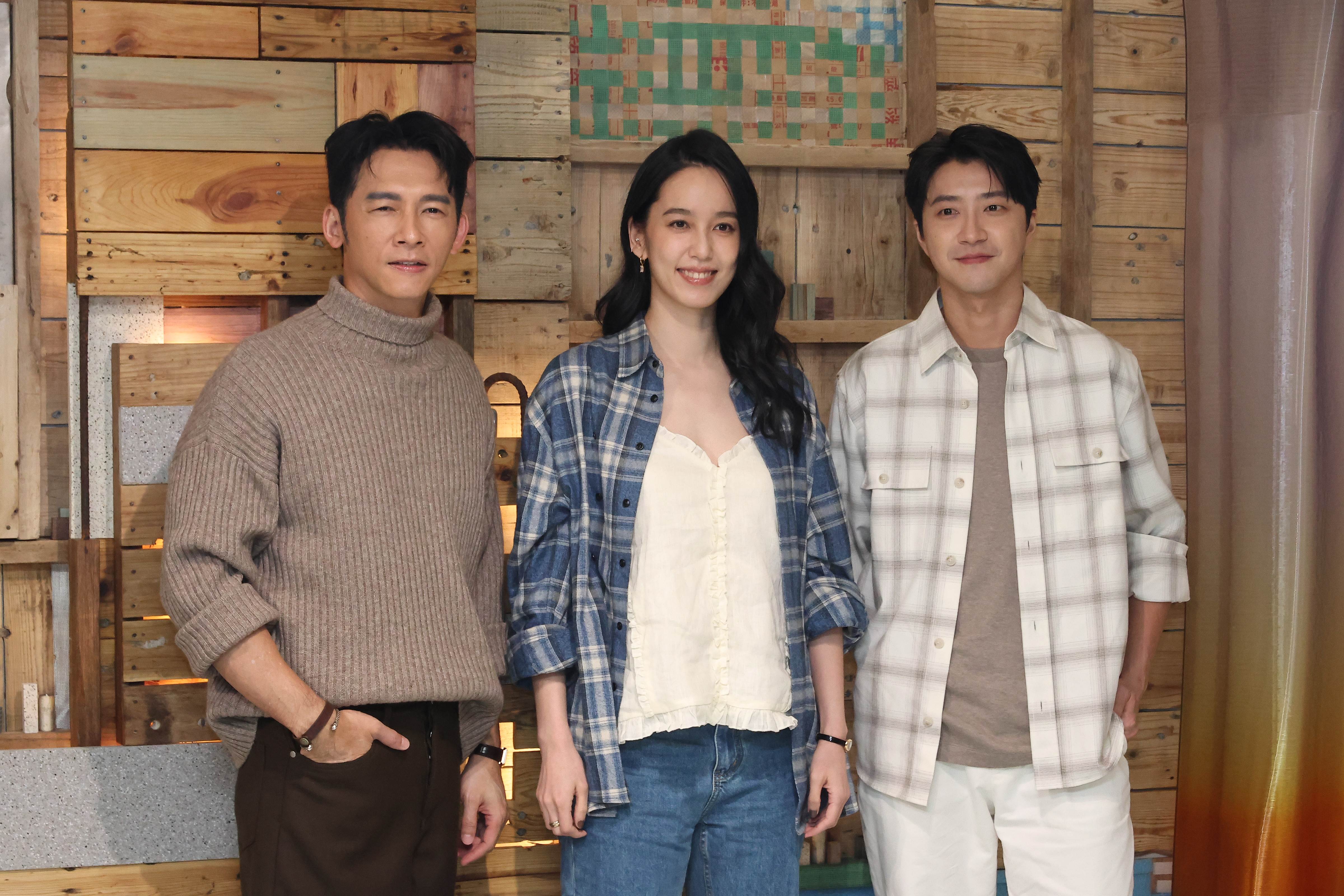 温昇豪（左起）、陳庭妮、江宏傑憑藉《廚師的迫降：客家廚房2》入圍金鐘獎。（圖／東森娛樂）
