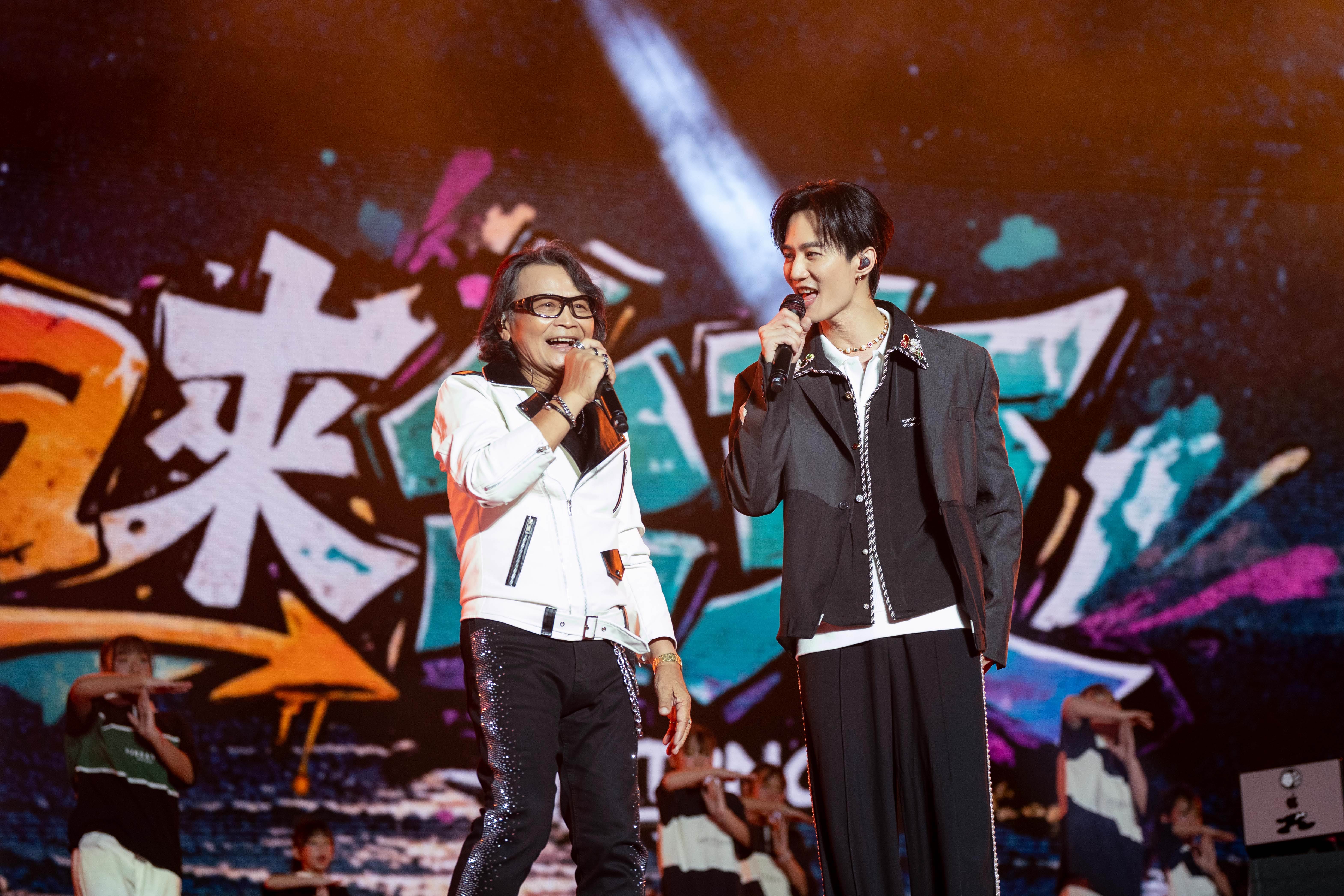 沈文成、李英宏合體演唱。（圖／台東縣政府提供）