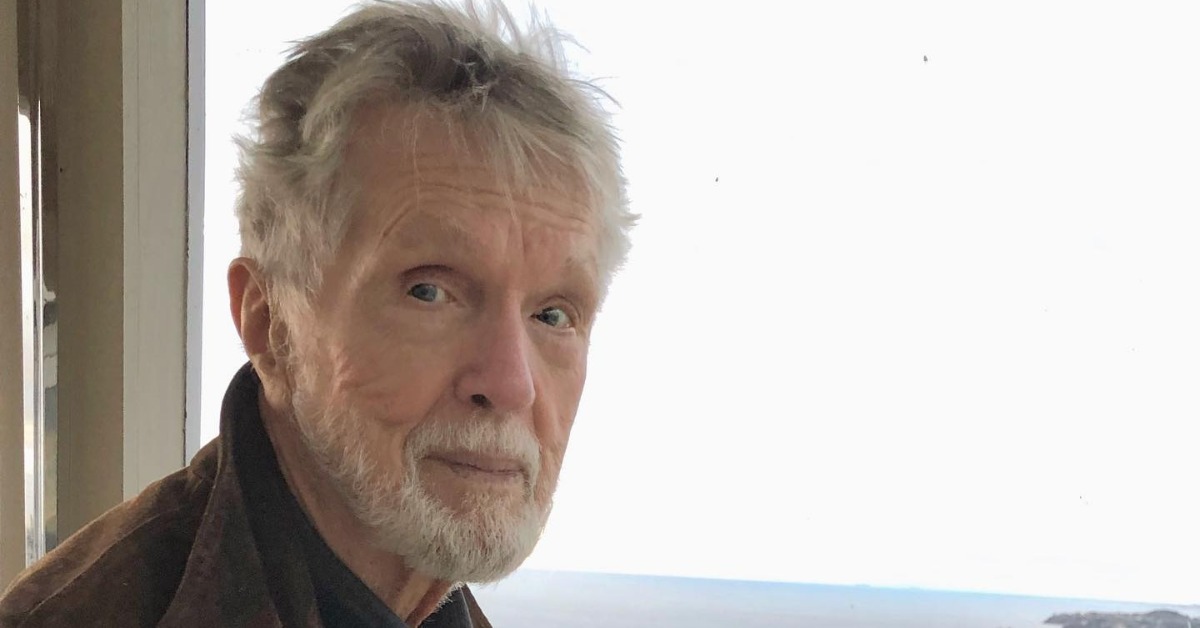 曾榮獲艾美獎的資深演員湯姆史基瑞（Tom Skerritt）辭世，享壽93歲。（圖／翻攝自Tom Skerritt IG）