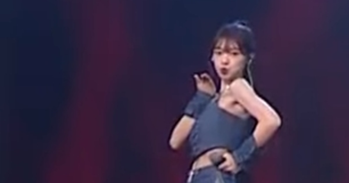 李多慧現身金鐘獎演出。（圖／翻攝金鐘獎YouTube）